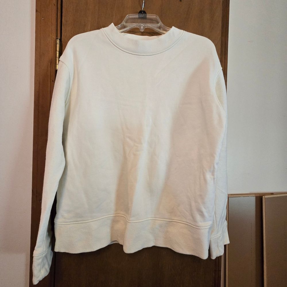 Classic Cream Women's Sweatshirt